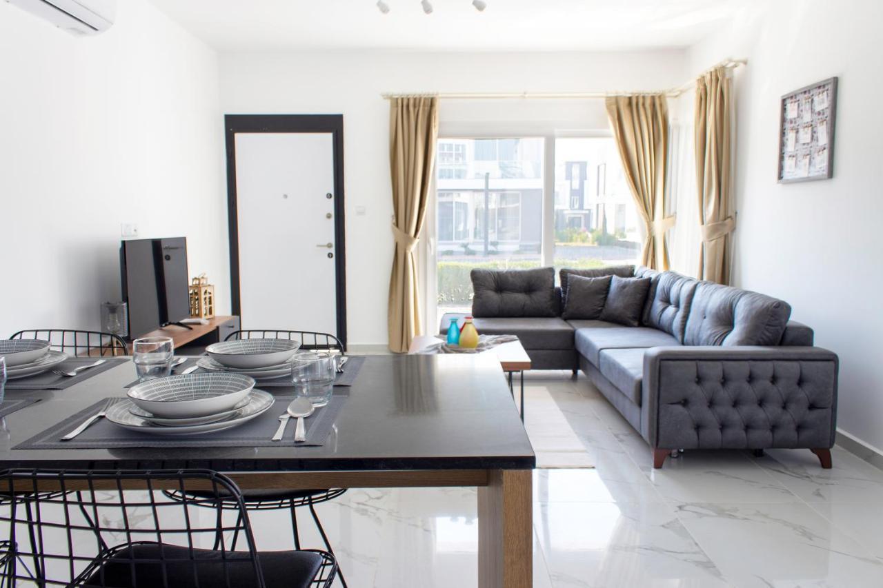 Four Seasons Life Rentals Trikomo Екстер'єр фото