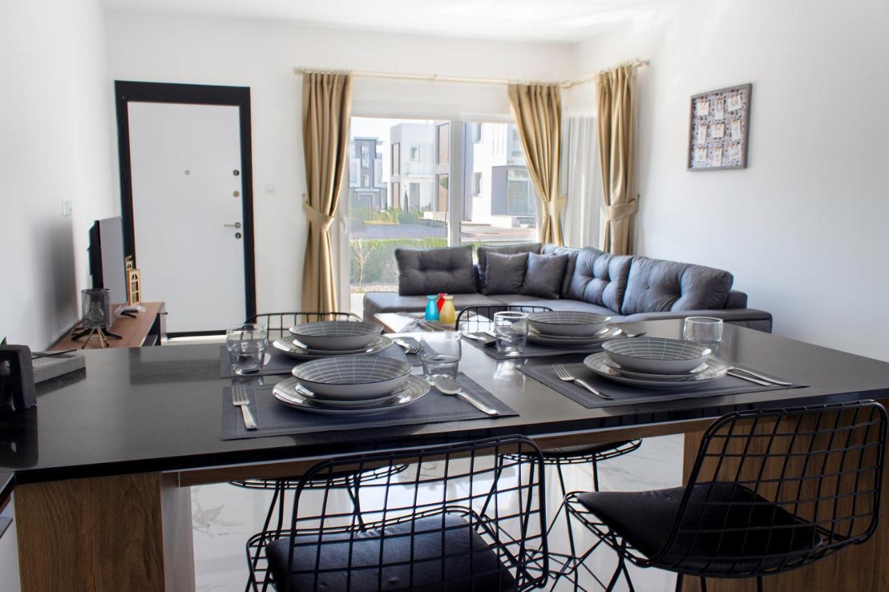 Four Seasons Life Rentals Trikomo Екстер'єр фото